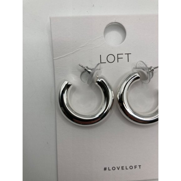 Loft Silver tone Hoops Earrings Chunky 1" - Picture 2 of 5